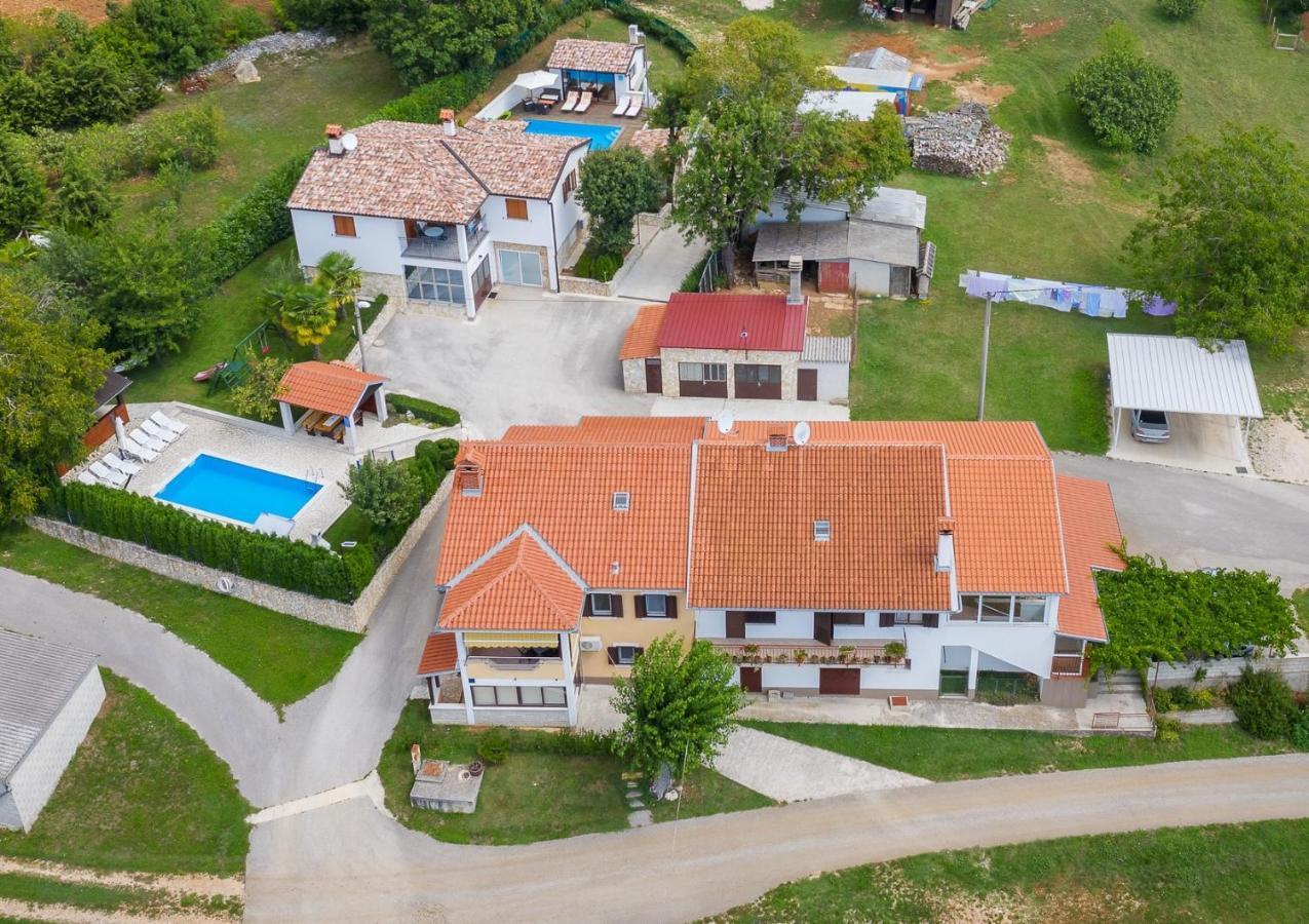 House Semy With Private Pool Villa Pazin Eksteriør billede